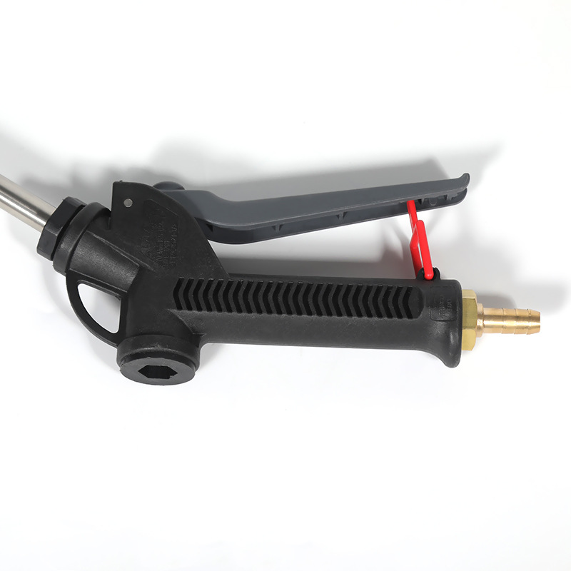 ปืนน้ำที่มีหัวฉีดน้ำตาสูง