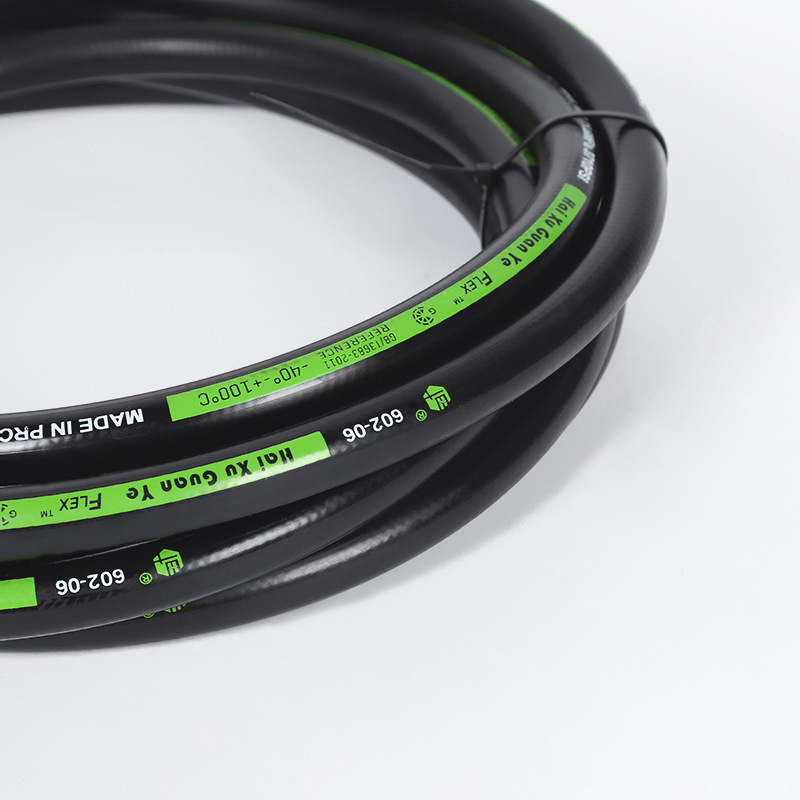 เครื่องซักผ้ารถยนต์ปืนน้ำแรงดันสูงปรับให้เข้ากับท่อน้ำเสีย